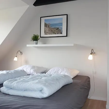 Amazing In With Wifi גודהיים